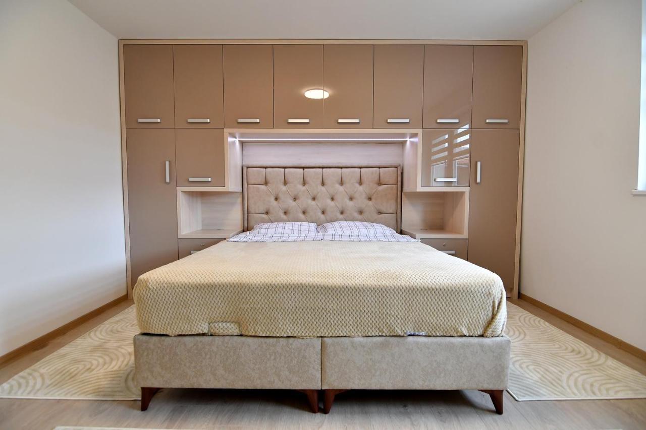 Garden Of Dreams & Free Private Parking Apartment Sarajevo Exterior photo